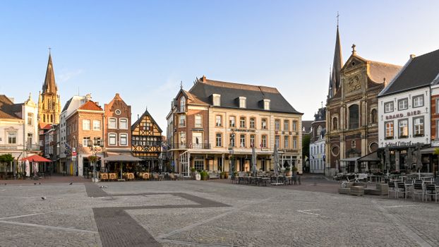 Diner met entertainment Limburg: 8 spots voor een avond uit